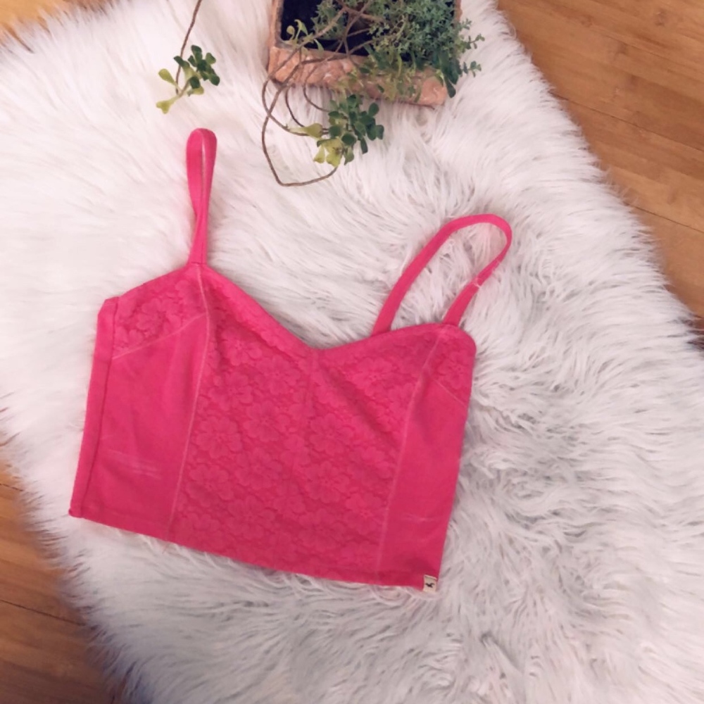 Hollister Lace Crop Top Pink Size M